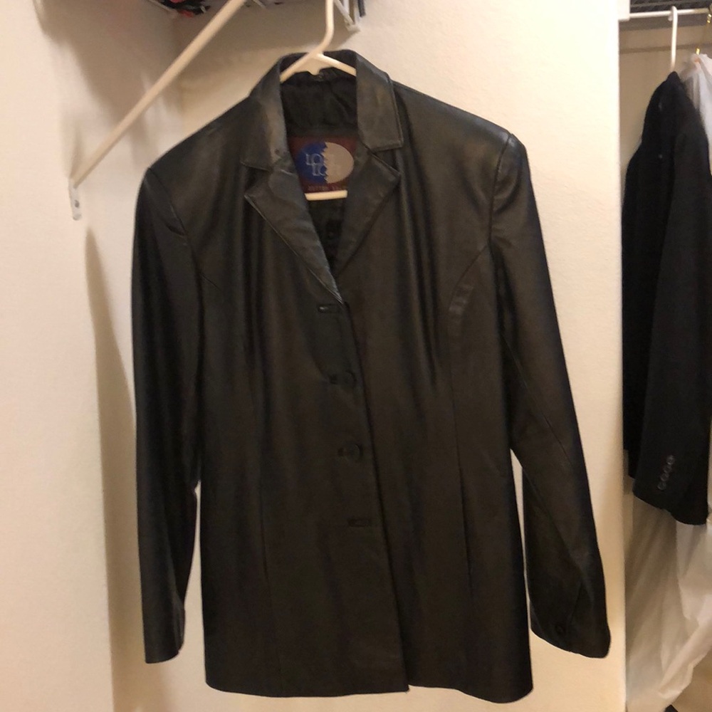 Women’s leather jacket
